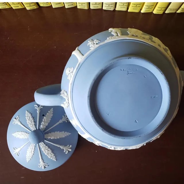 1970s Vintage Wedgwood Jasperware Pale Blue 6 Piece Collection - Teapot, Pedestal Vase For Sale - Image 10 of 17