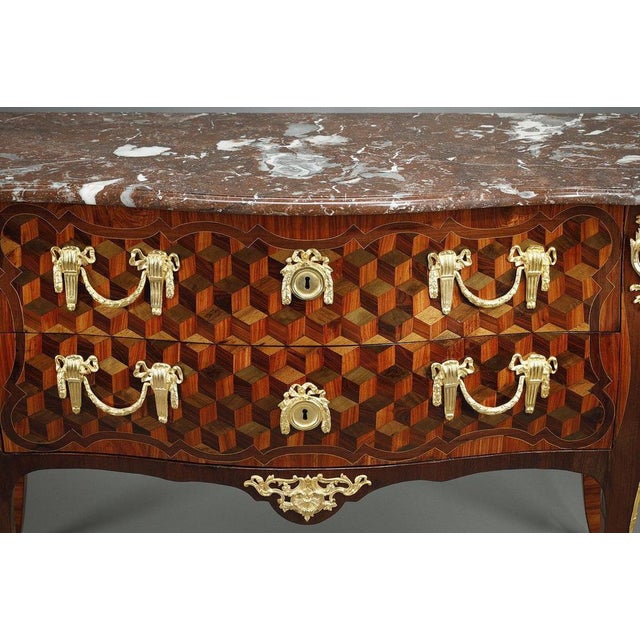 Louis XV Rosewood Veneer with Oeben Marquetry Chest of Drawers, 1760s For Sale - Image 15 of 18