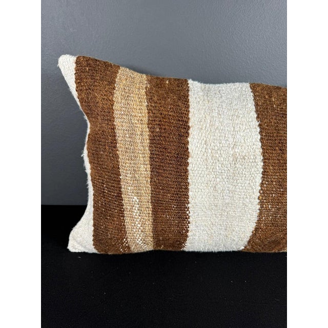 Contemporary Turkish Hemp Pillow Cushion Natural Beige Brown Pillow Cushion Cover 16" x 24" For Sale - Image 3 of 4