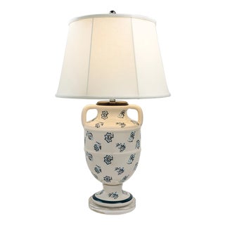 Port 68 x Madcap Cottage Provence Urn Lamp For Sale