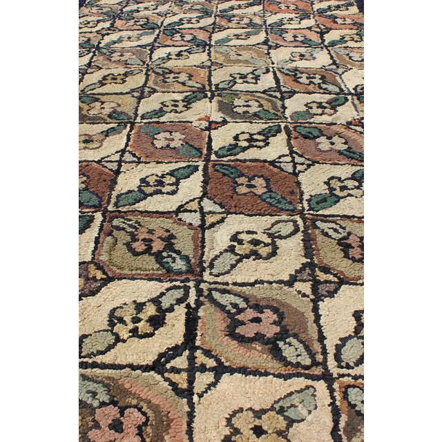 Textile Checkered and Leaf Design American Hooked Rug in Earth Tones 3'1" X 6'0" For Sale - Image 7 of 8