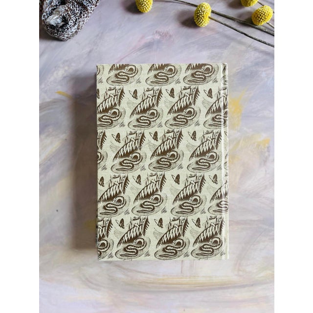 fabulous copy of the classic return of the native. This edition was party of a monthly membership to the Heritage Club....