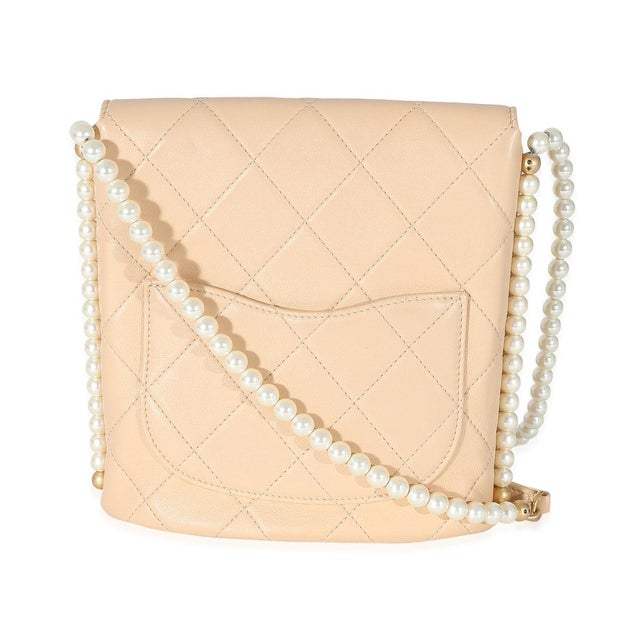 Contemporary Beige Quilted Calfskin Small Pearl Chain Hobo For Sale - Image 3 of 8