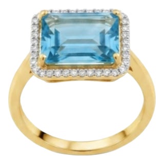 Natural Blue Topaz 5.70cts & Diamond 0.20cts Ring in 18k Gold For Sale