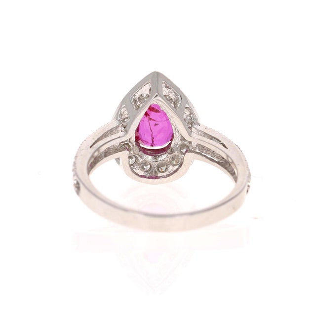 Roshe Jewels Ruby Ring With Diamonds in 18 Karat White Gold, Size 7 For Sale - Image 4 of 10