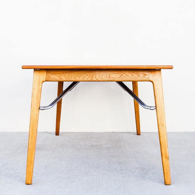 Rare 1950s Danish Modern Teak & Oak Dining Table by Borge Mogensen, Model 162 For Sale - Image 9 of 17