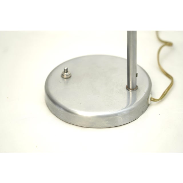Metal White & Chrome 1950’s Mid Century Modern Greta Von Nessen Pivoting Desk Lamp For Sale - Image 7 of 10