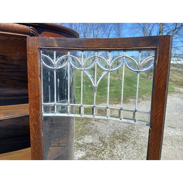 Antique Quartersawn Oak Leaded Curved Glass China Cabinet With Claw Feet 1920s For Sale In Cleveland - Image 6 of 18