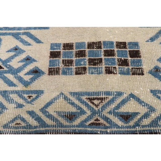 Vintage Turkish Sivas Rug - 04'07 x 07'11 For Sale In Dallas - Image 6 of 11