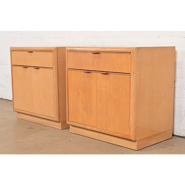 Drexel Heritage 1980s Drexel Heritage Modern Art Deco Nightstands, Pair For Sale - Image 4 of 16