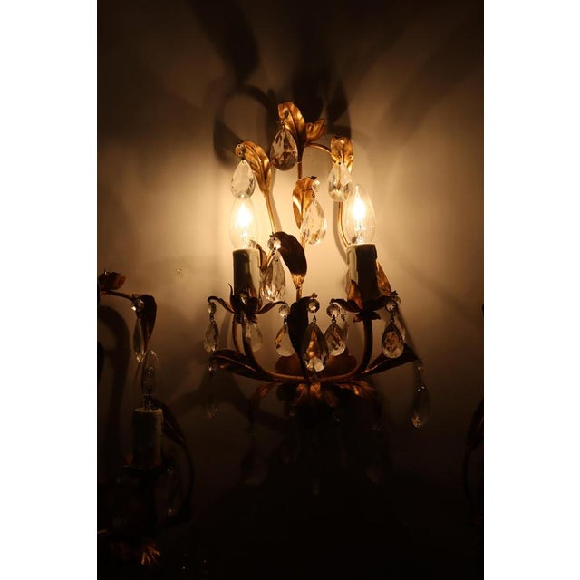 Venetian Hollywood Regency Gilt Crystal Wall Lights, Italy, 1970s, Set of 3 For Sale - Image 15 of 18