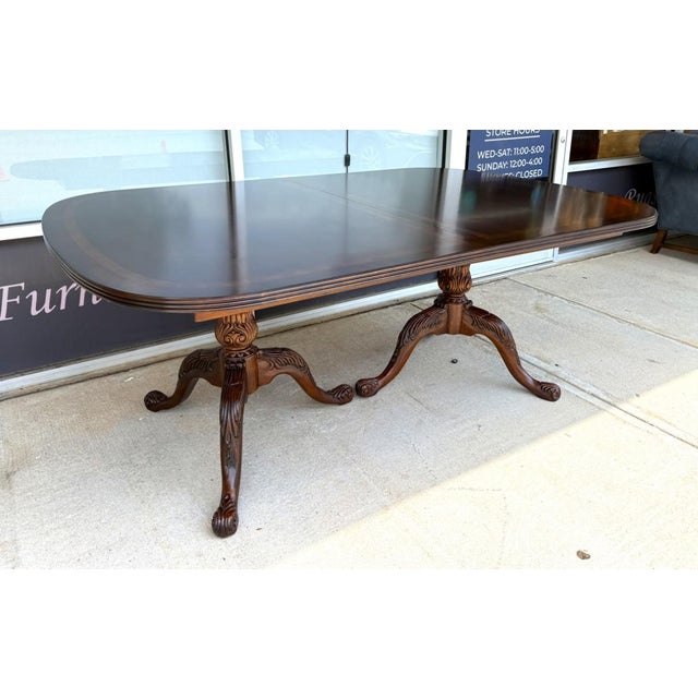 Brown Drexel Heritage Banded Mahogany Double Pedestal Dining Table With Two Leaves For Sale - Image 8 of 17