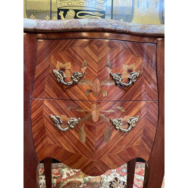 Louis XV Transition Style Marquetry Bedside Tables, Set of 2 For Sale - Image 3 of 7