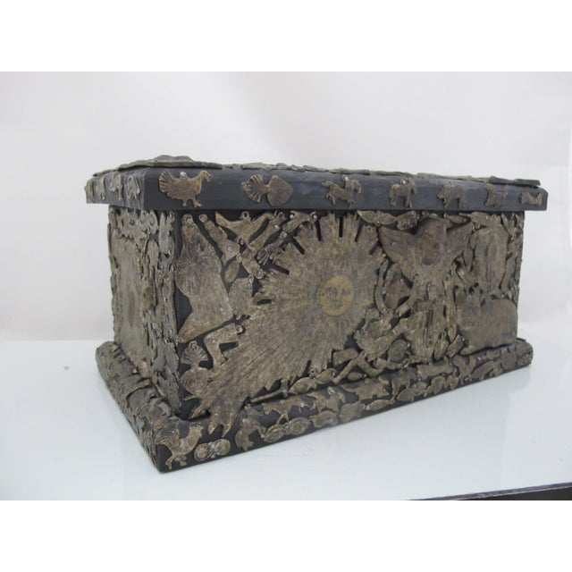 Estela Ogazon Exceptional Milagros Wood Charm Mexico Folk Art Box For Sale In Portland, OR - Image 6 of 17