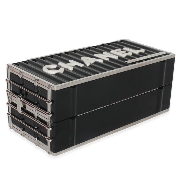 18A Black Lucite Paris Hamburg Minaudiere Shipping Container Clutch For Sale In New York - Image 6 of 9