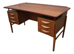 Mid-Century Modern Teak Desk, Denmark, 1970