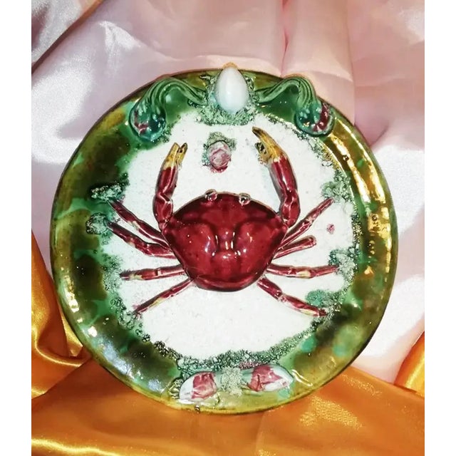 White Majolica Decorative Plates with Crab and Lobster, 1940s, Set of 2 For Sale - Image 8 of 14