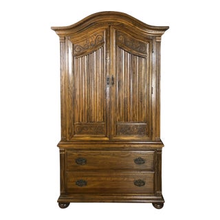 1970s Ethan Allen Royal Charter Oak Armoire For Sale