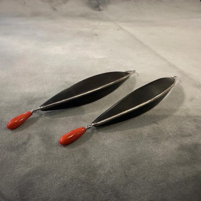 Italian 21st Century Modern Sterling Silver Ebony and Mediterranean Coral Stud Earrings For Sale - Image 3 of 11