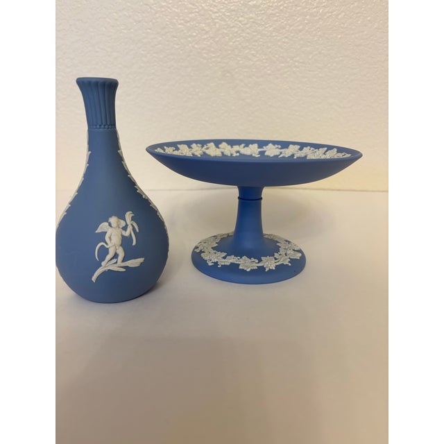 Ceramic Vintage Wedgwood Compote and Vase Circa 1970's - A Set For Sale - Image 7 of 7