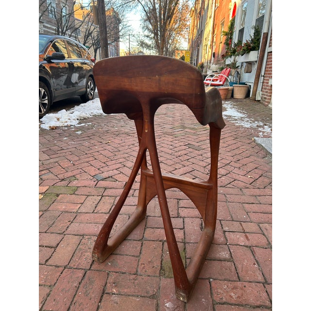 Handmade in the New Hope style by Pennsylvania (Philadelphia) woodworker Maury Letven, who passed away in 2009. Butcher...