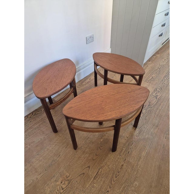 Model 5614 Teak Coffee Table Nest of 3 by Nathan Trinity, 1960s, Set of 4 For Sale - Image 12 of 17