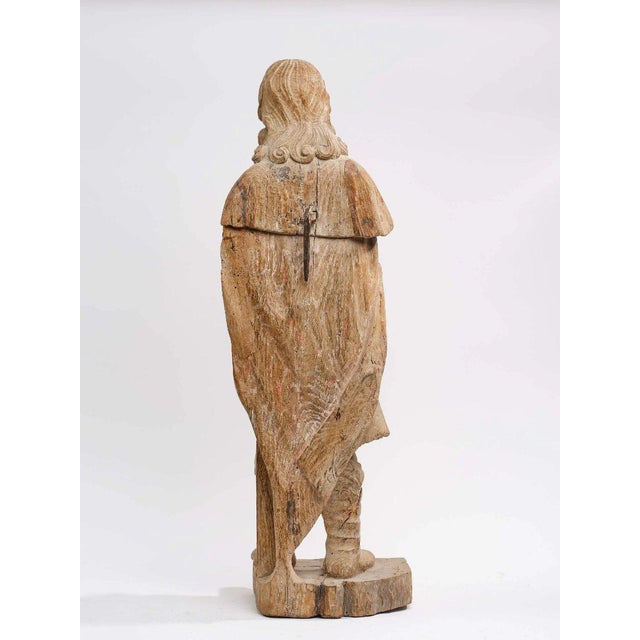 Wooden sculpture of Saint Roch. French work, 17th century. Light wood sculpture, bearing traces of polychromy. Height 75 cm.