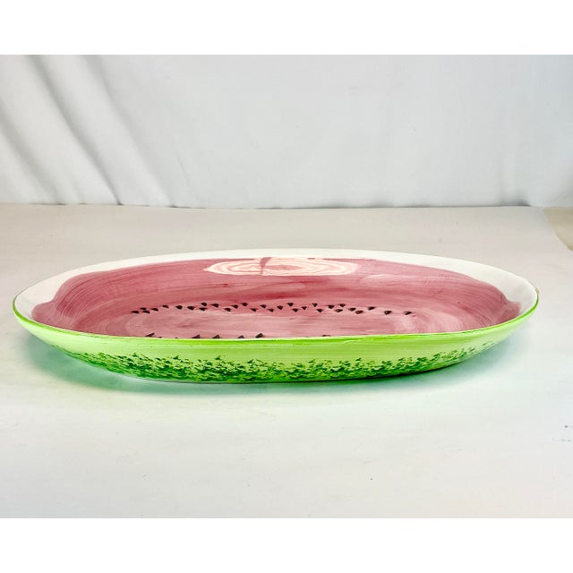 1980s Vintage Americana Boho Chic Arts & Crafts Hand-Painted Ceramic Watermelon Platter. For Sale - Image 10 of 12