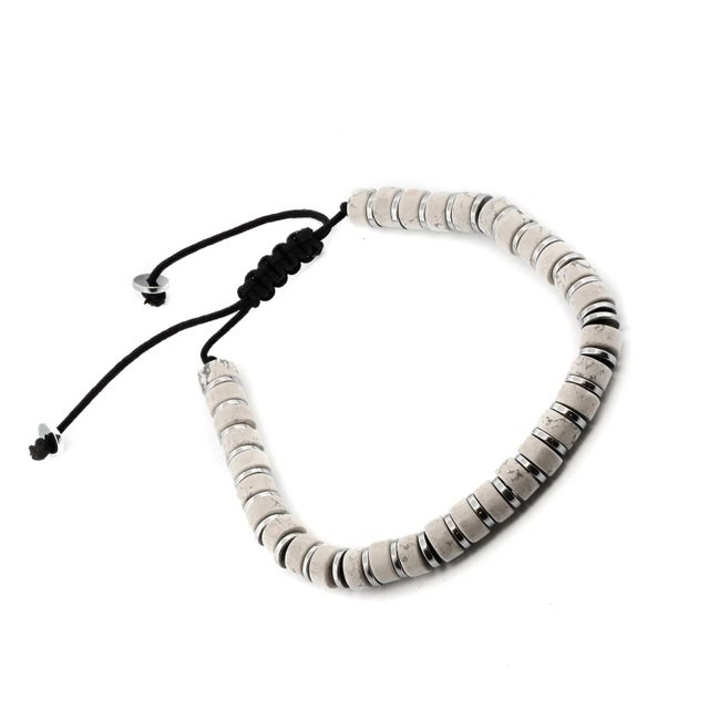 Early 21st Century Men's White Howlite & Silver Hematite Beaded Adjustable Bracelet For Sale - Image 5 of 7