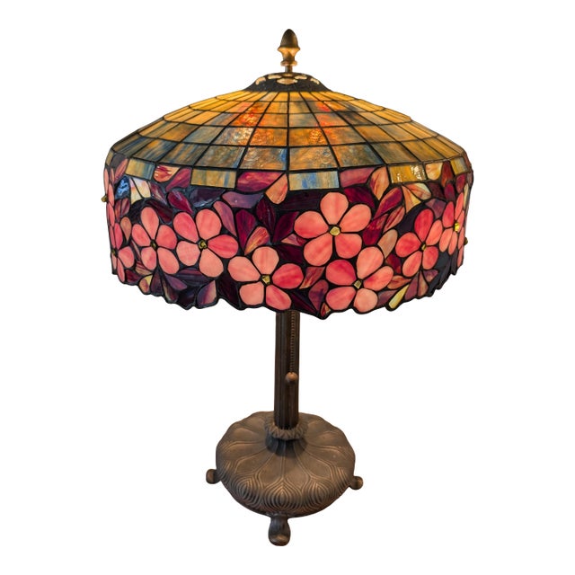 Vintage Tiffany Style Table Lamp For Sale