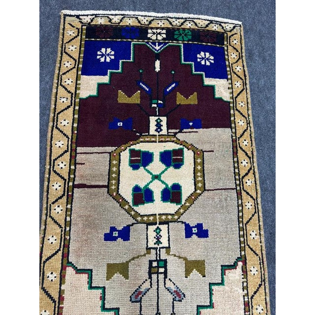 Turkish Yastik Rug 1'9" x 3'3" For Sale - Image 4 of 5
