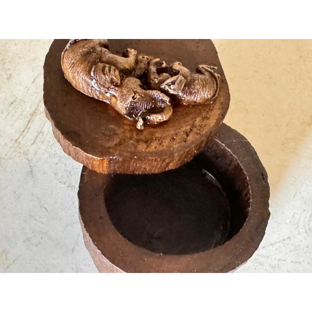 Decorative and Jewelry Box in Wood with Carved Elephants, France, 1970s For Sale - Image 6 of 13