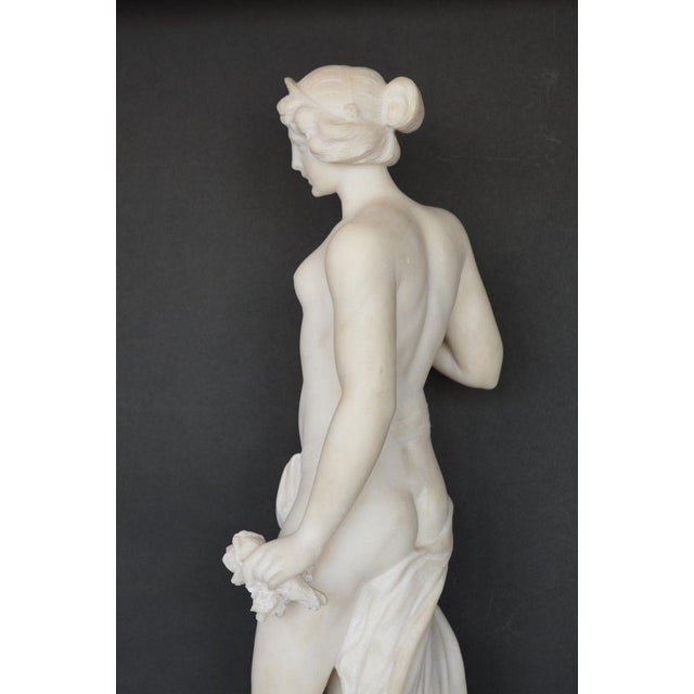 White Late 19th Century Italian Carrara Marble Statue of a Young Lady. For Sale - Image 8 of 16