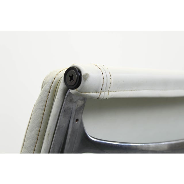 Metal EA217 Office Chair by Charles & Ray Eames for Herman Miller, 1980s For Sale - Image 7 of 13
