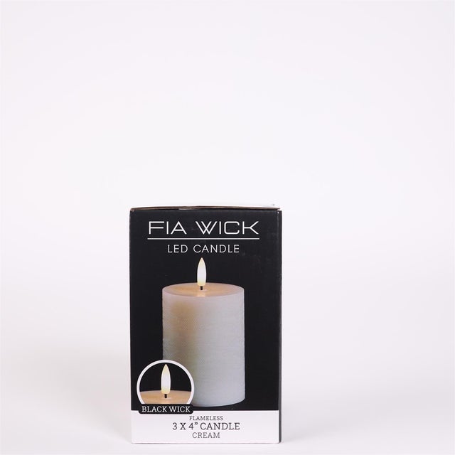 Kenneth Ludwig Chicago FIA Wick Ivory Pillar Candle (Set of 2) For Sale - Image 4 of 5