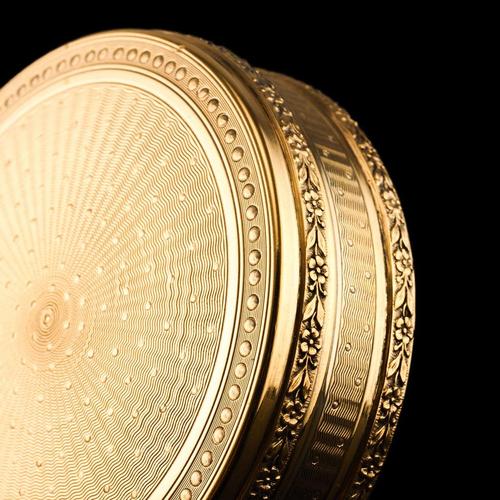 Ceramic Antique French Silver Gilt Vermeil Circular Box, 1900s For Sale - Image 7 of 18