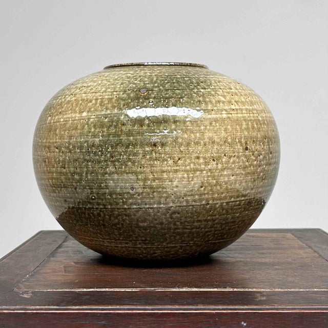 Mid-Century Shigaraki Ikebana Flower Vase, 1970s For Sale - Image 6 of 14