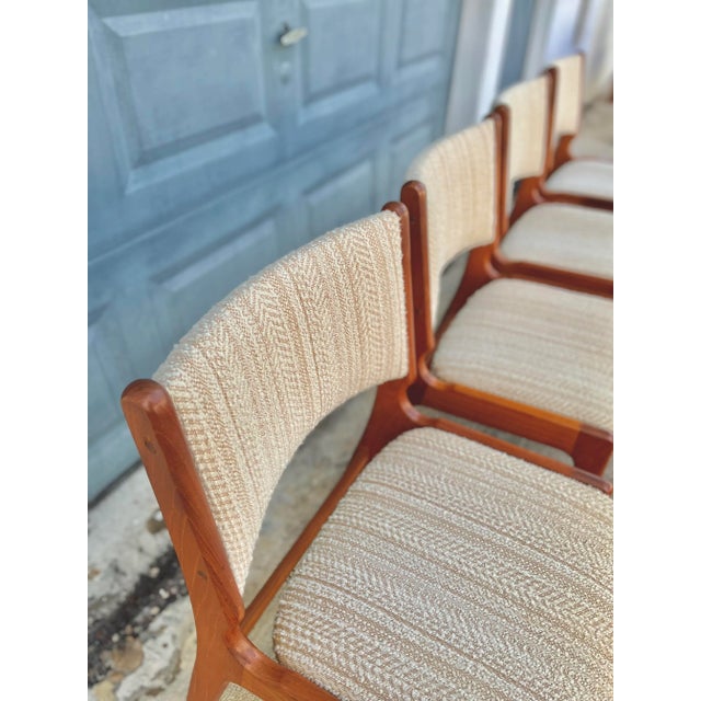 Mid 20th Century Set of Four Erik Buch Style Danish Dining Chairs With Upholstered Seat and Seat-Back For Sale - Image 5 of 13