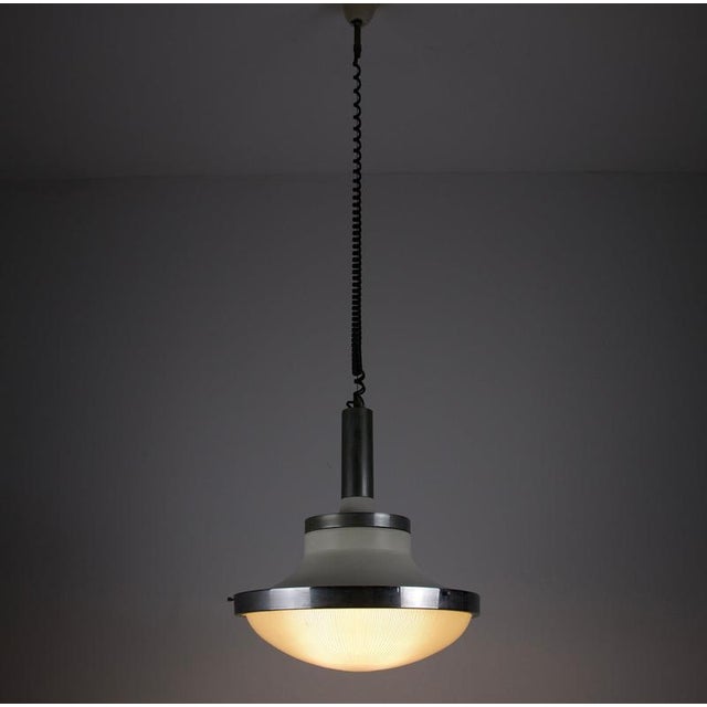 Gold Chrome and Ribbed Glass Pendant Lamp in the style of Sergio Mazza for Artemide, 1960s For Sale - Image 8 of 11