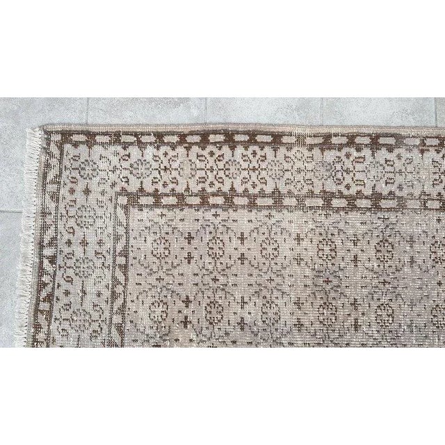 Textile 1960s 5x9 Anatolian Vintage Wool Gray Rug For Sale - Image 7 of 11