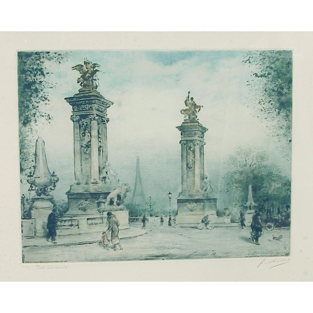 This gets the francophile in me all stirred up...the misty mood of a Parisian morning at the regal entrance to Le Pont...