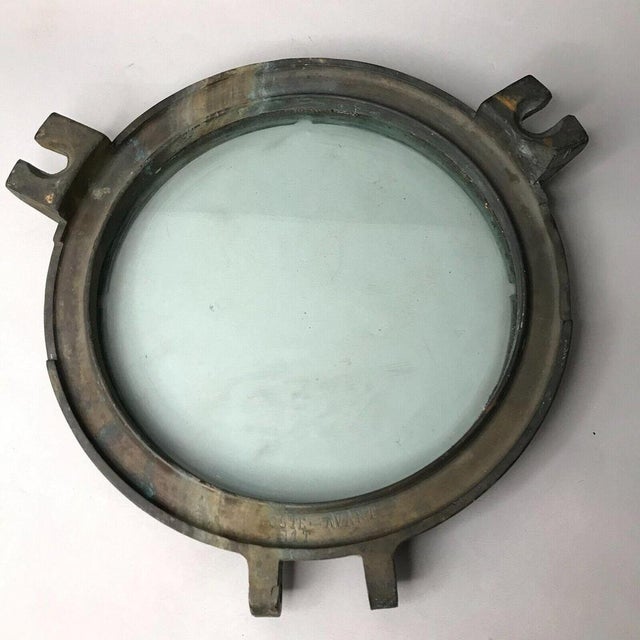 Large Antique Marine Bronze Porthole, in Good conditions. Designed 1960 to 1969