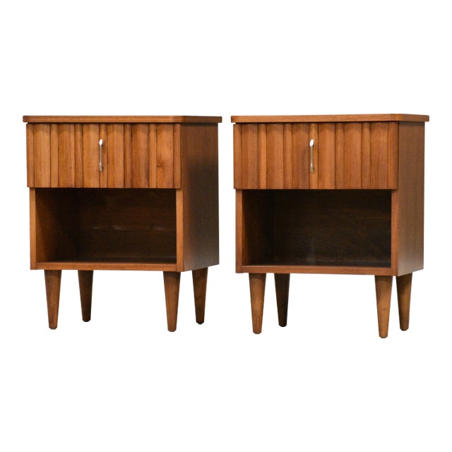 1960s Refinished Walnut Nightstands by Young - A Pair For Sale