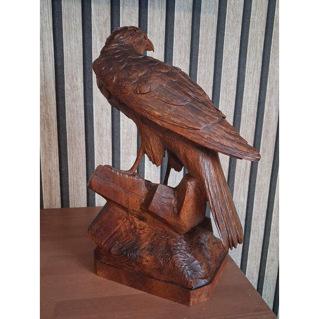 Brienz Swiss Woodcarvers, Eagle Sculpture, 1920s, Glass and Wood For Sale - Image 17 of 18