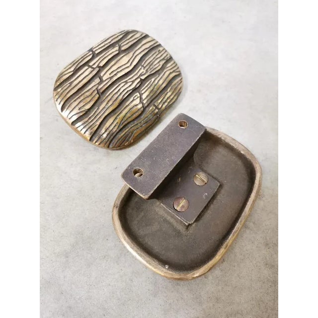 1970s Mid-Century Brutalist Push and Pull Door Handles in Bronze, 1970s, Set of 2 For Sale - Image 5 of 6