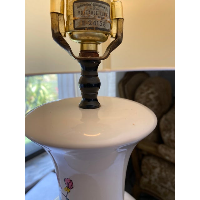 Vintage Floral Ceramic Table Lamp, White Hand-Painted Flower Motif, Traditional Cottage Style, 29” Tall, Decorative Accent Lamp For Sale - Image 10 of 10