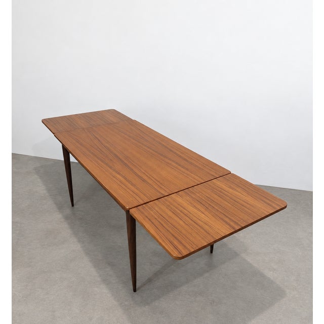Mid-Century Scandinavian Teak Extendable Dining Table, 1960s For Sale - Image 3 of 7