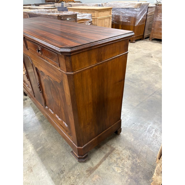 French buffet Louis Phillipe style walnut wood circa 1860