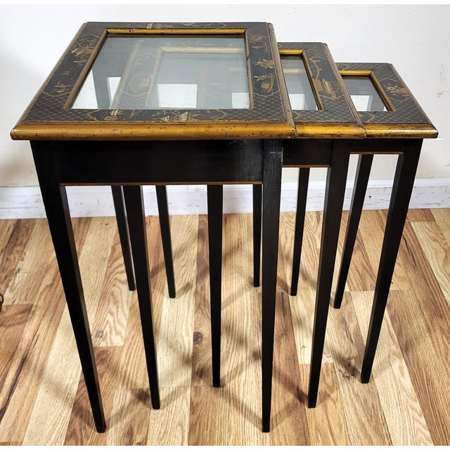 Set of Three English Regency Style Chinoiserie Painted Nesting Tables For Sale - Image 4 of 10