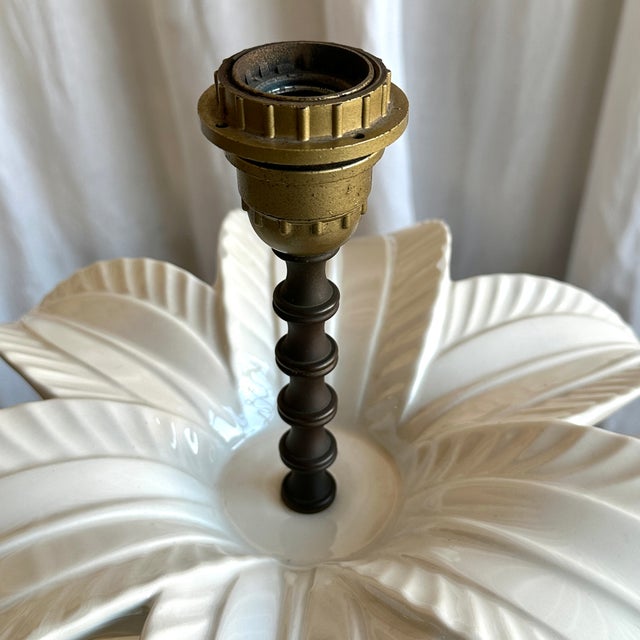 1970s Mid-Century Italian White Ceramic Palm Tree Table Lamp from Ferlaro De Ceramica, 1970s For Sale - Image 5 of 18